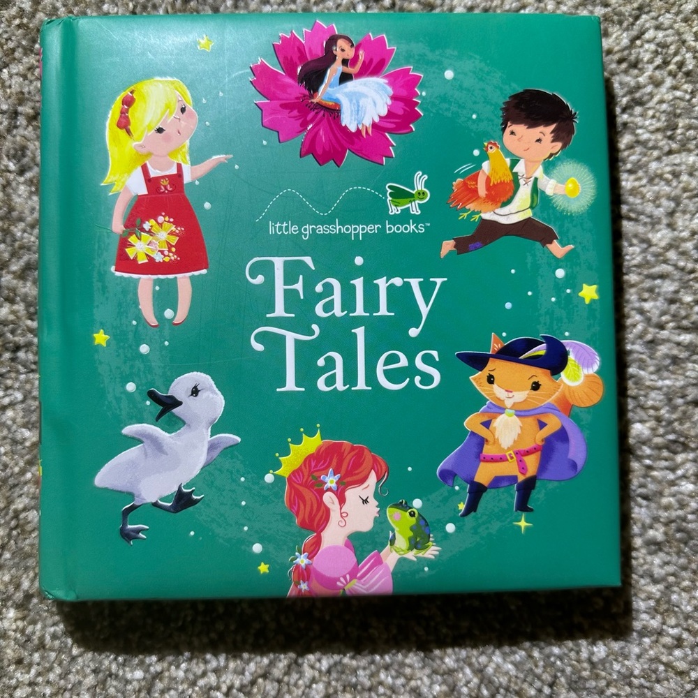 Fairy Tales Treasury (with Interactive App) - Hardcover - LIKE NEW